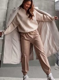 LEZE-THE-LABEL-HEADER-ECOLUXLIFESTYLE.CO-HELEN-SIWAK