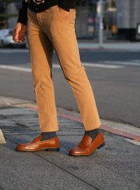 penny-loafers-with-chinos-business-casual1